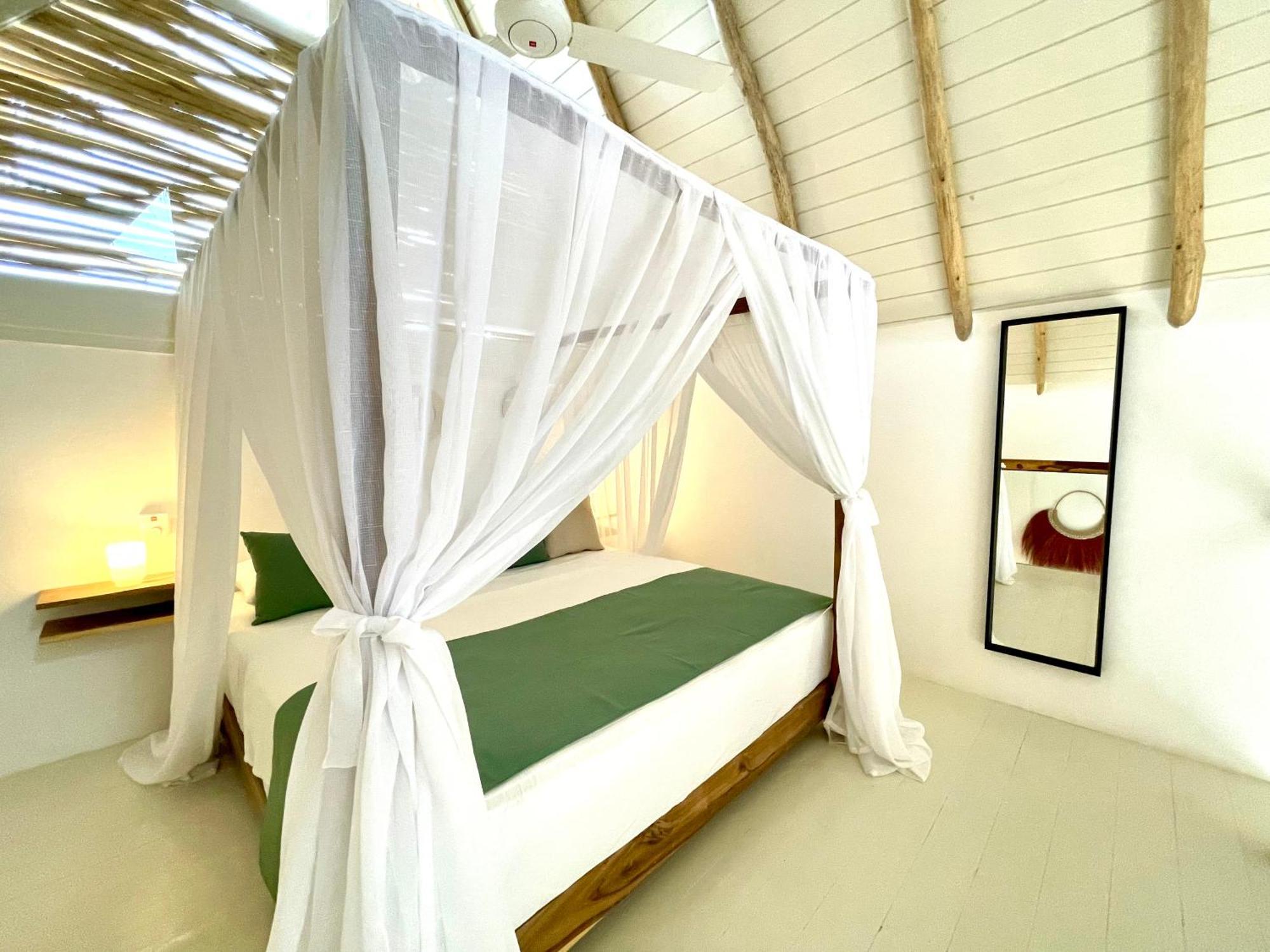 Leeloo Boutique Hotel Лас Терренас Экстерьер фото